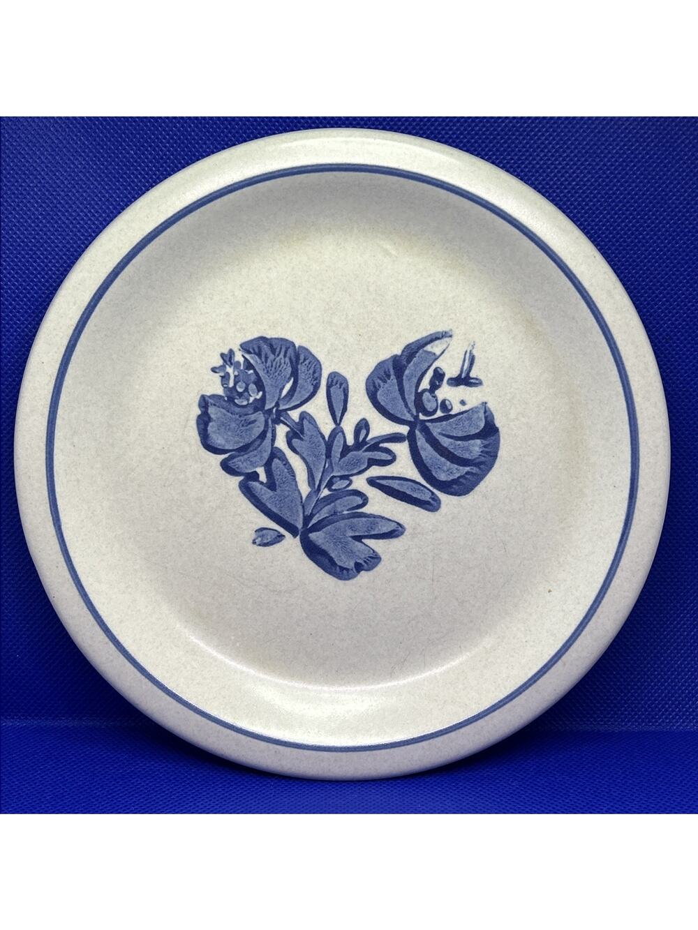 Pfaltzgraff Yorktowne VTG 6.5" Bread Dessert Salad Plates – 11 available